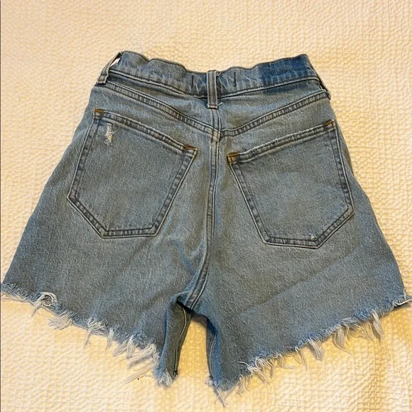 ABERCROMBIE HIGH RISE DAD DENIM SHORT - Picture 3 of 3